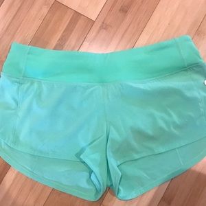 Lululemon speed up short